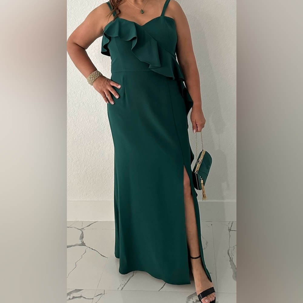 Long Dress Hunter Green Ruffle Gown / Size L